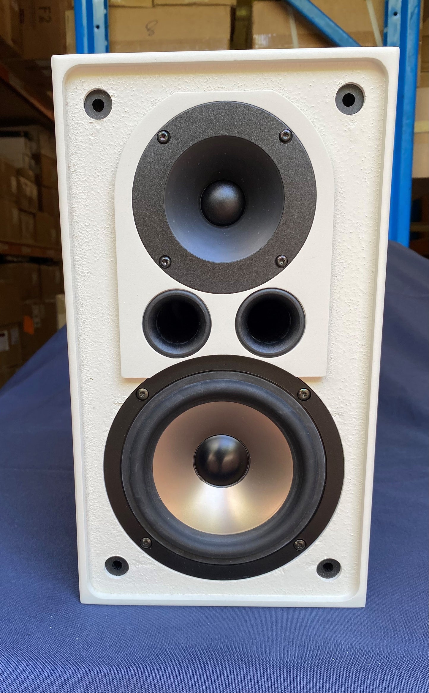 ALR JORDAN Walmount (Bookshelf) 4M Speakers Pair