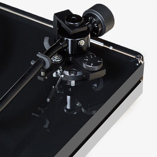 ELECTROCOMPANIET ECG-1, Turntable with Jelco 750 EB T/Arm, DEMO