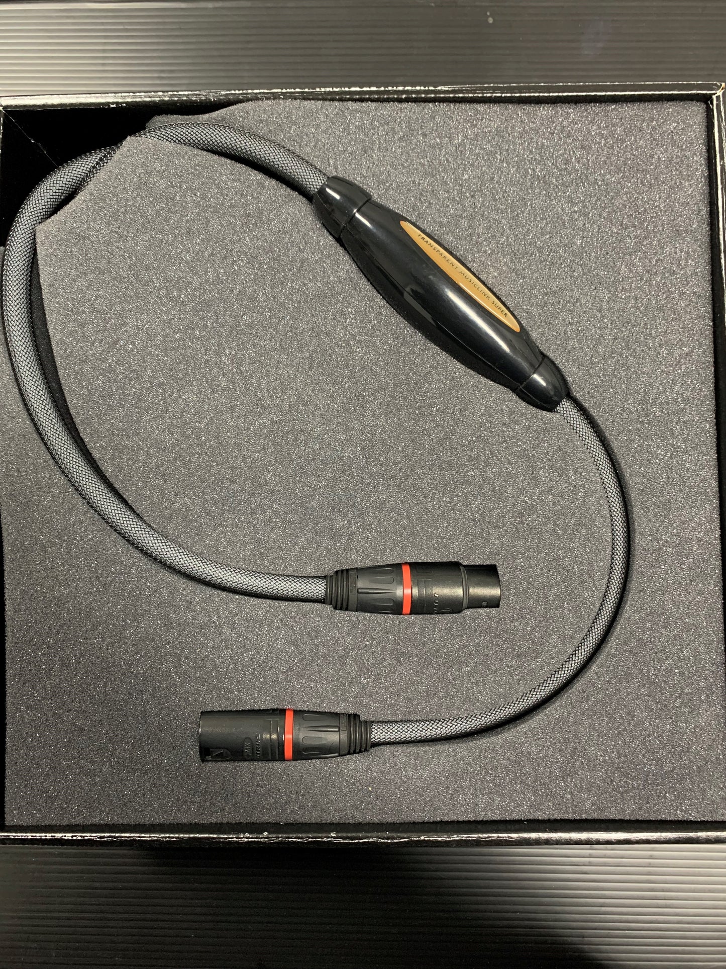 Transparent Musiclink Super, BMLS 2M, Balanced Interconnect cable.