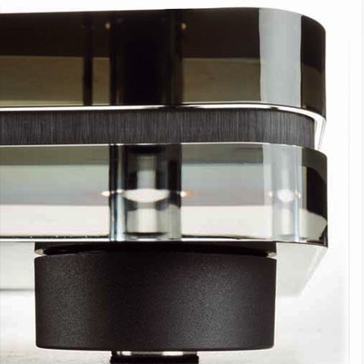 ELECTROCOMPANIET ECG-1, Turntable with Jelco 750 EB T/Arm, DEMO
