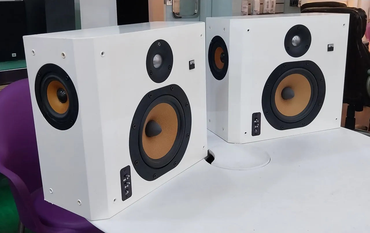 Bowers & Wilkins DS7 Surround Speaker, Pair