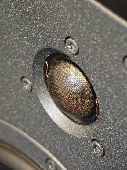 Dynaudio Contour 30 Floorstanding Speakers, Gloss Grey, (Ex-DEMO)