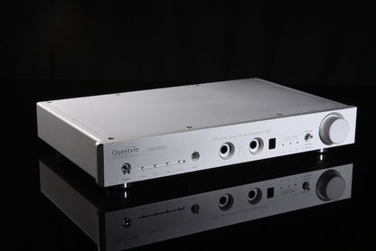 Questyle CMA 800i Pre-Amplifier, Headphone Amplifier, DAC (Silver) - (Ex-DEMO)