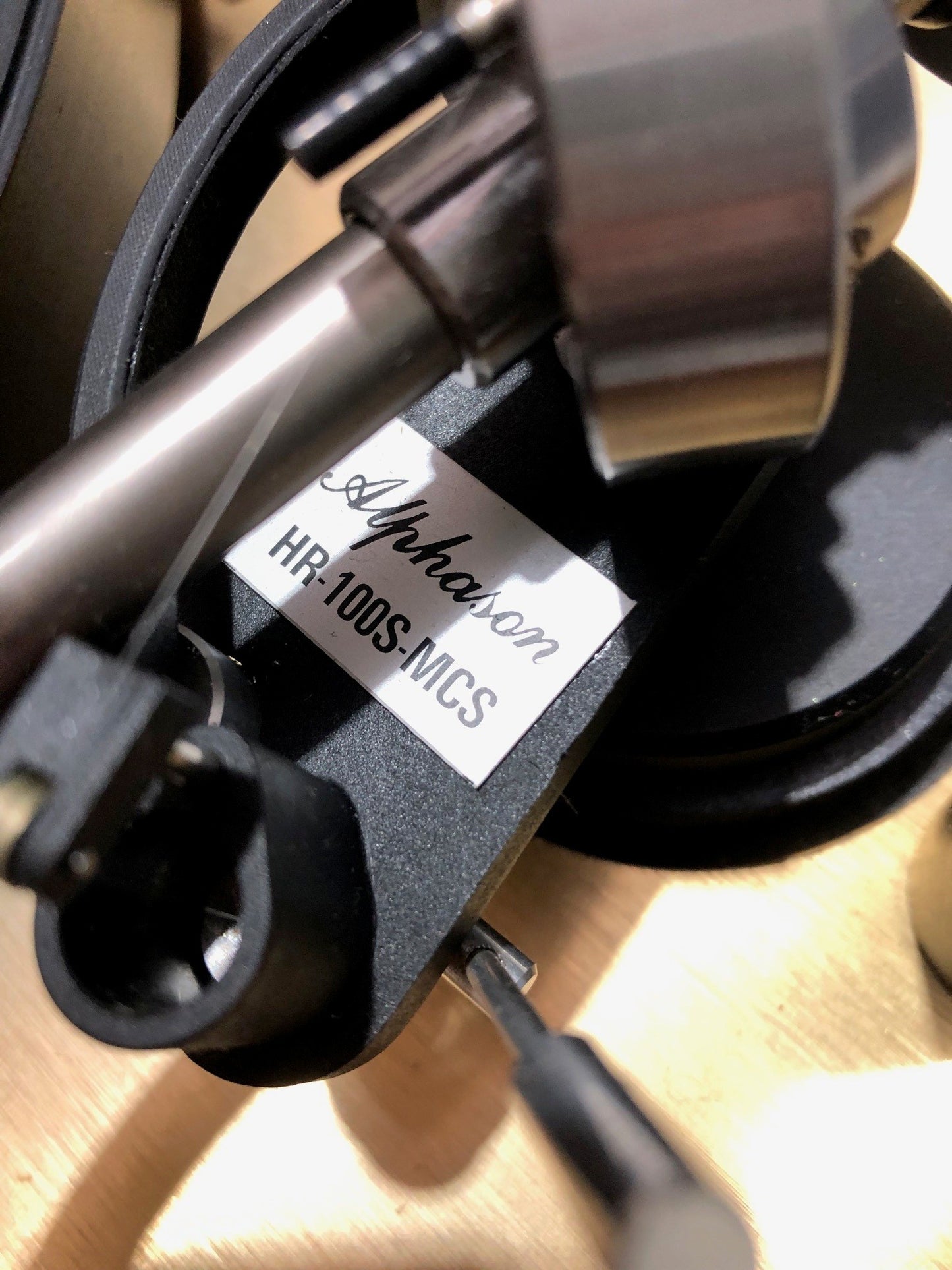 Alphason Sonata Turntable w/ HR-100S-MCS Tonearm