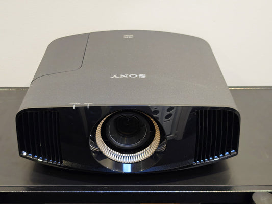 Sony VPLVW500ES 4K, Lamp Projector, Second Hand