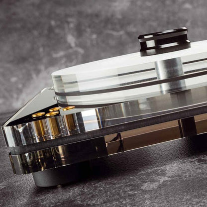 ELECTROCOMPANIET ECG-1, Turntable with Jelco 750 EB T/Arm, DEMO